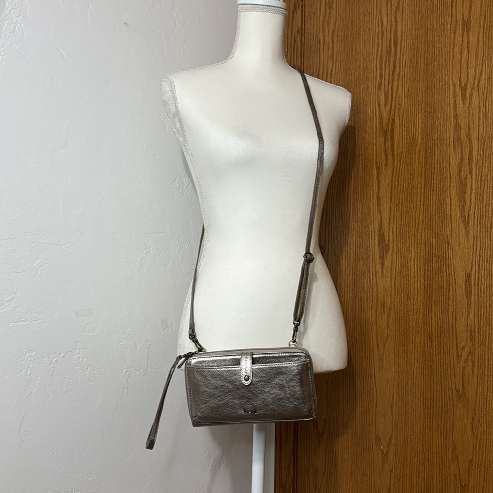 The Sak Iris Metallic 3in1 Phone Wristlet/Crossbody Bag